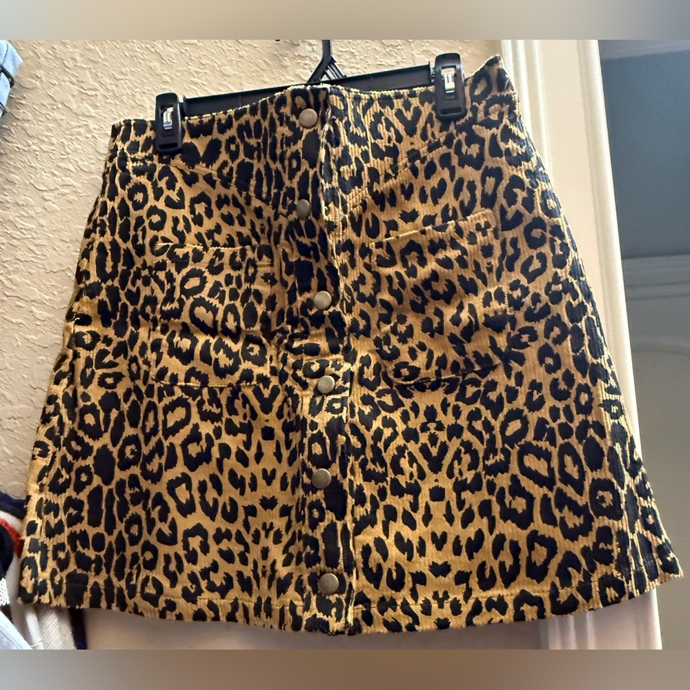 Women's Boutique Leopard Print Button-Front Skirt